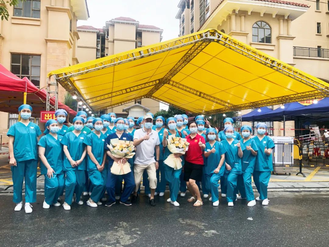 全员核酸，，，，，，，尊龙官方网站首页集团在行动 | 防疫生产两不误