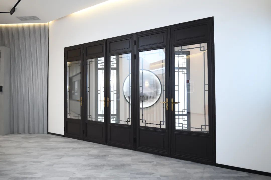 发明一扇好窗 | 来点名堂，，，，，，剪一窗景物如画